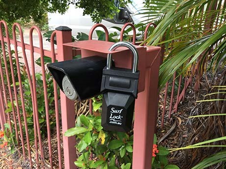 Surf lock to hold security key
